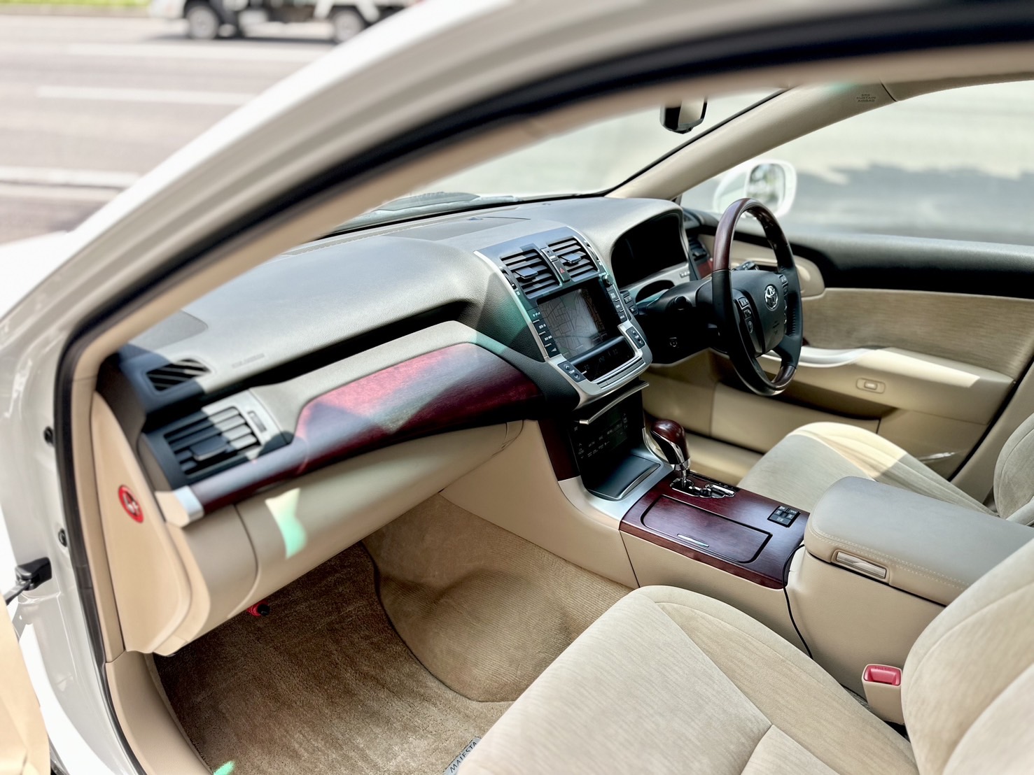 car_sample-small