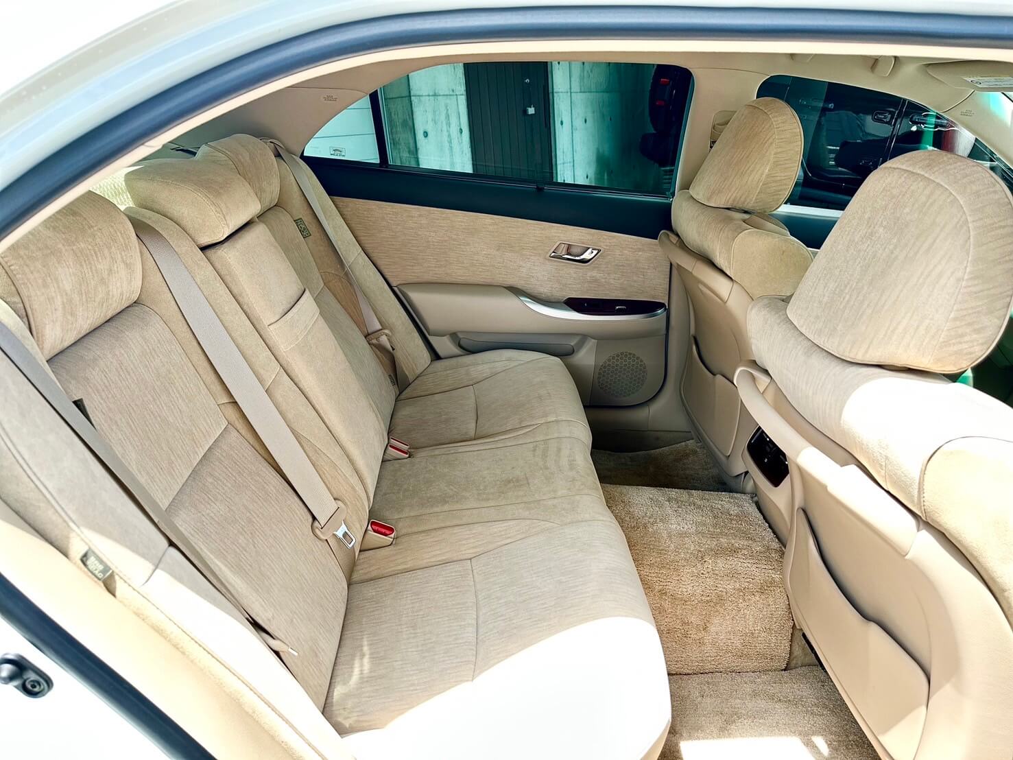 car_sample-small